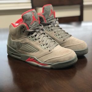 Jordan Retro 5 Dark Stucco